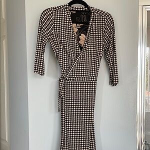 Elegant Black and White Houndstooth Wrap Dress
